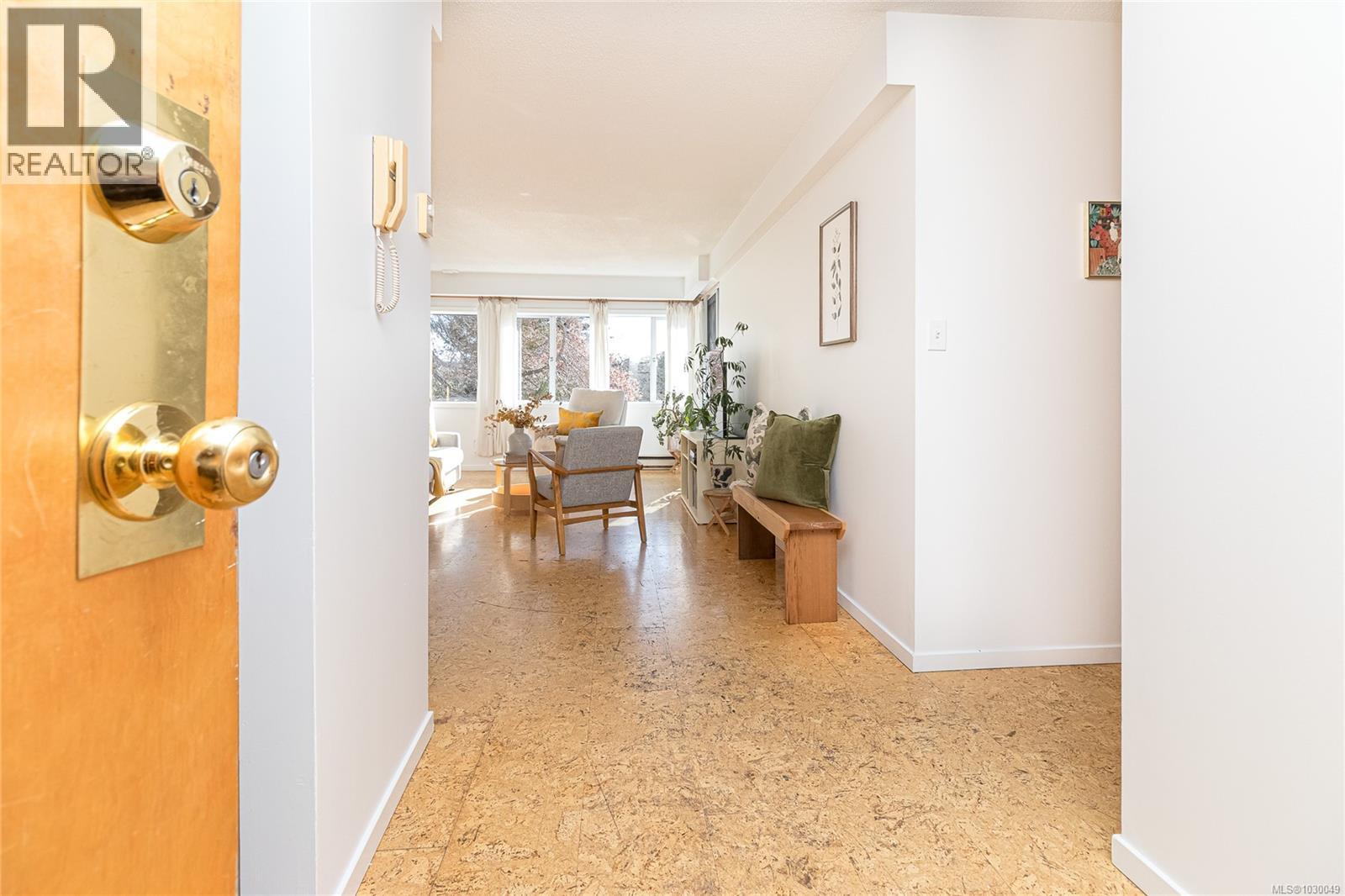 5 313 Cook Street, Victoria