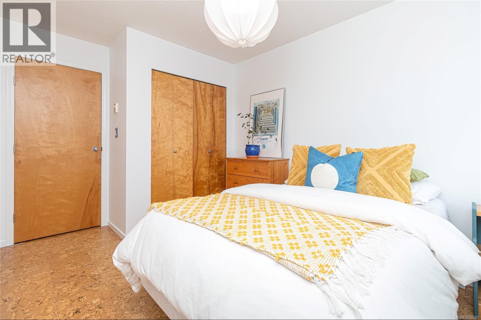 5 313 Cook Street, Victoria