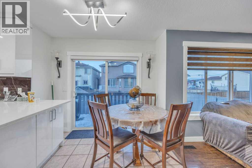 Single Family House for Sale in  Taracove Landing NE Taradale Calgary 
