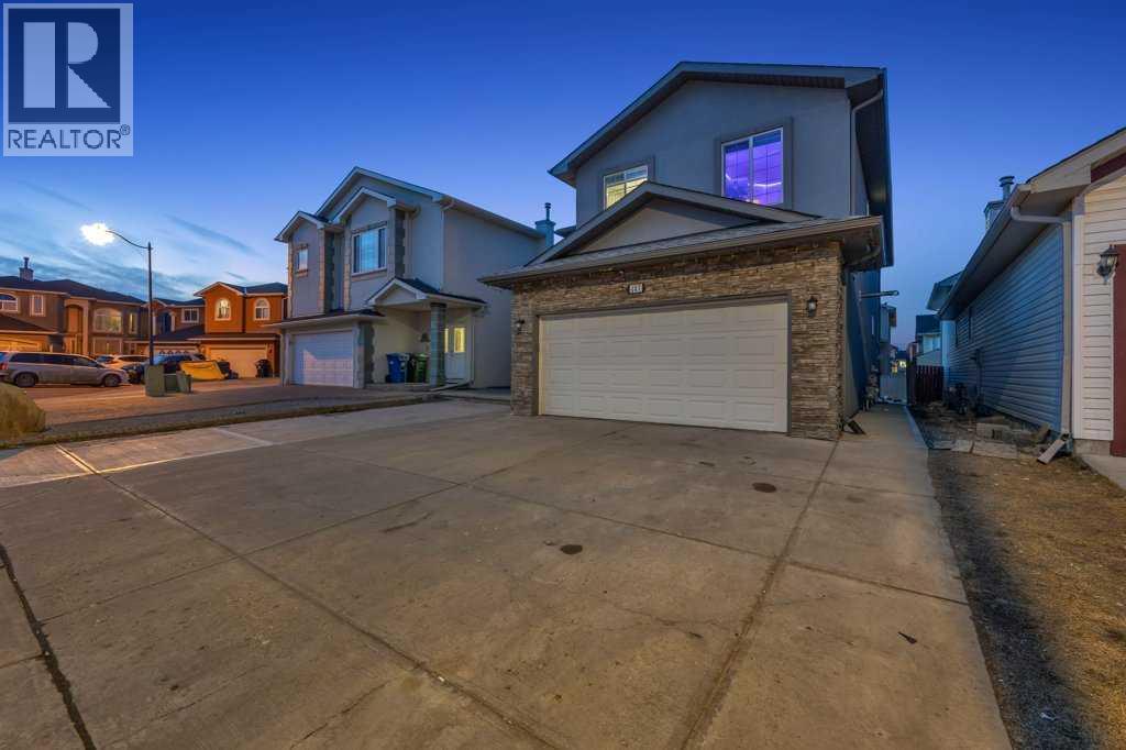 Single Family House for Sale in  Taracove Landing NE Taradale Calgary 