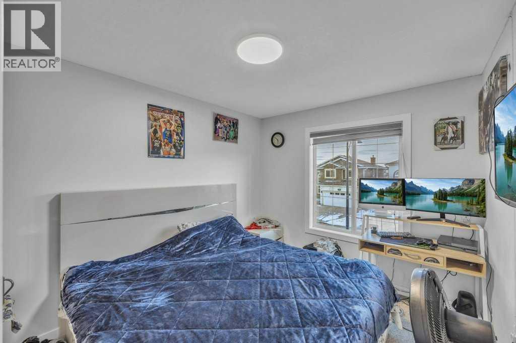 Single Family House for Sale in  Taracove Landing NE Taradale Calgary 