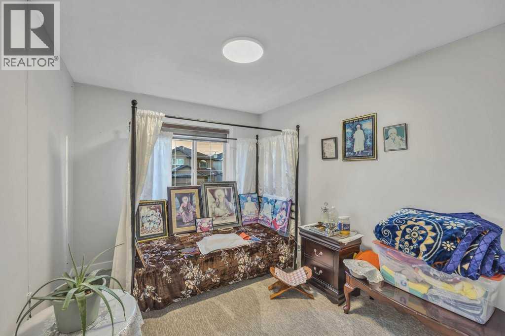 Single Family House for Sale in  Taracove Landing NE Taradale Calgary 