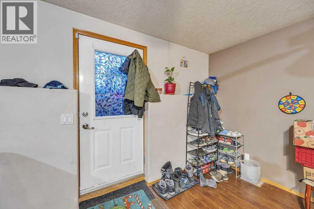Single Family House for Sale in  Taracove Landing NE Taradale Calgary 