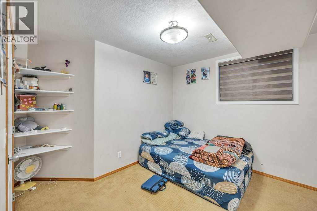 Single Family House for Sale in  Taracove Landing NE Taradale Calgary 