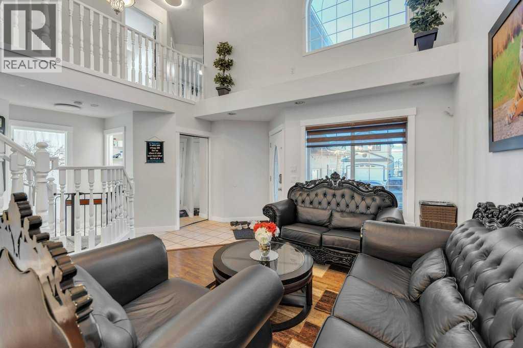 Single Family House for Sale in  Taracove Landing NE Taradale Calgary 