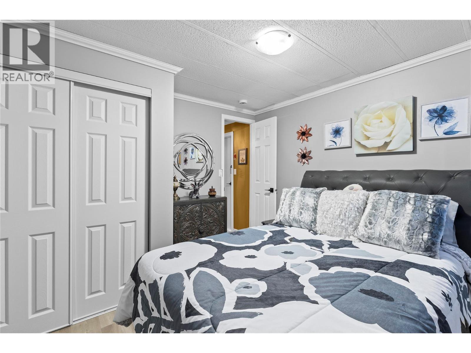 98 15401 Kalamalka Lake Road, Vernon