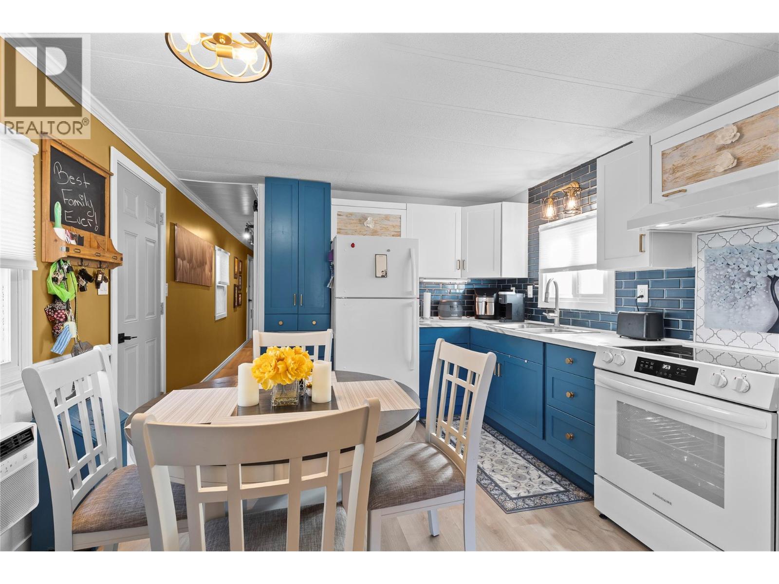 98 15401 Kalamalka Lake Road, Vernon