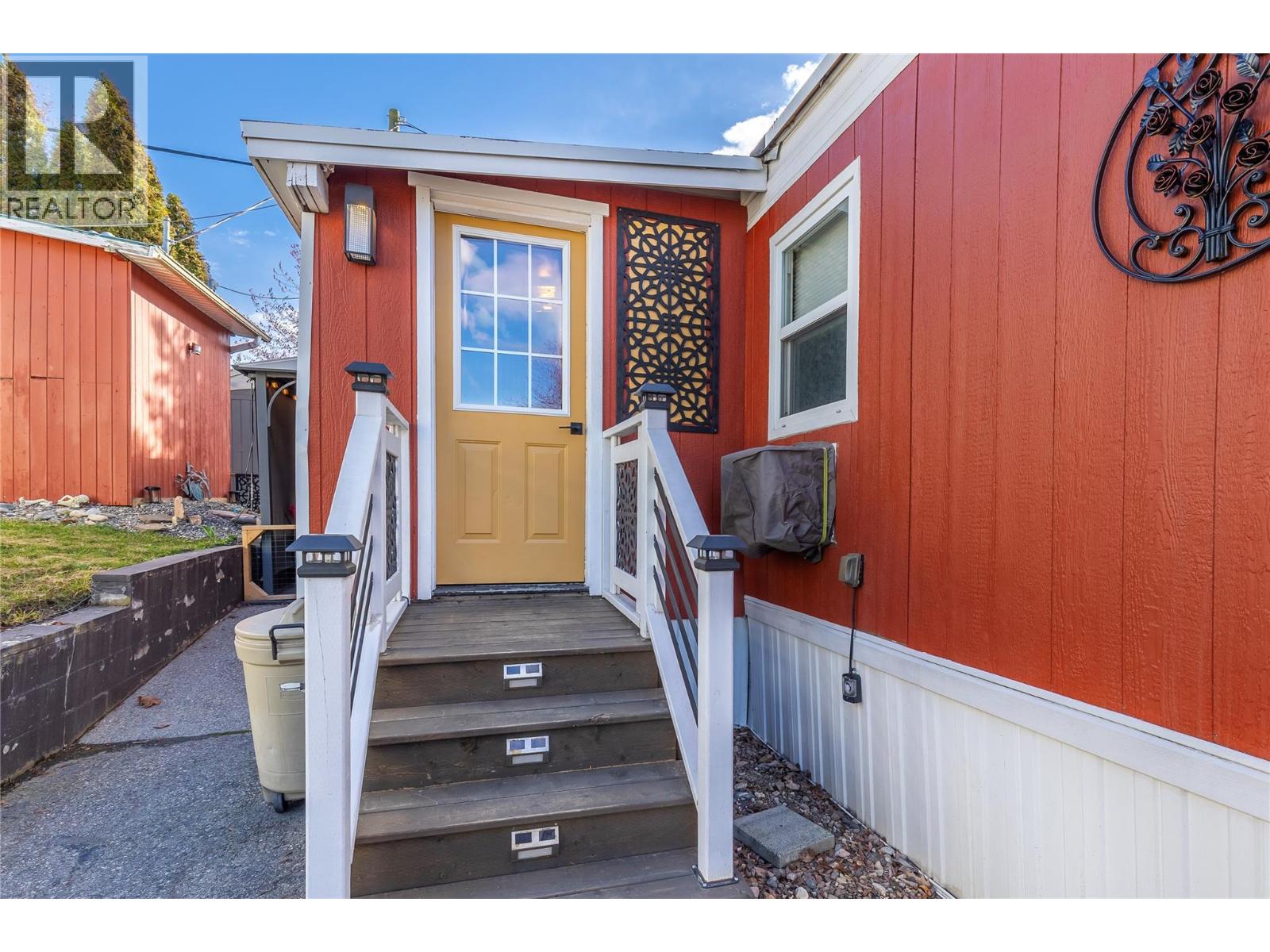 98 15401 Kalamalka Lake Road, Vernon