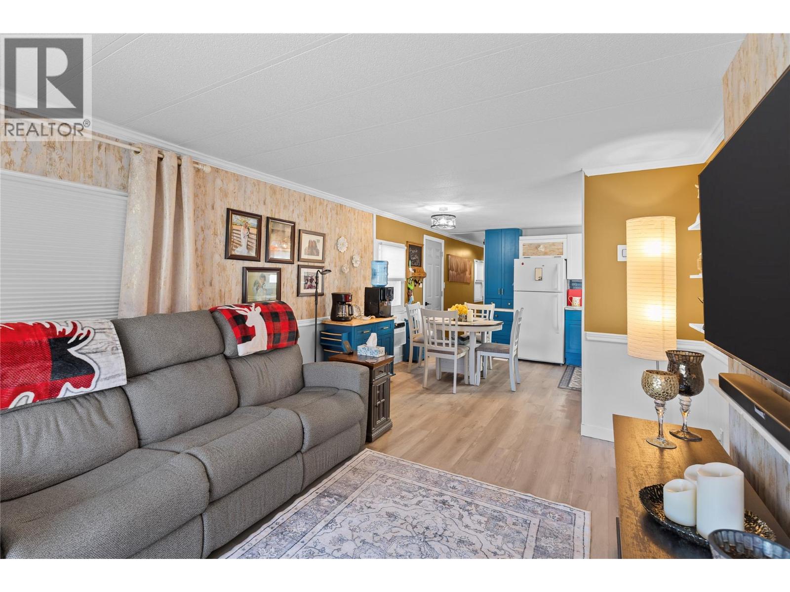 98 15401 Kalamalka Lake Road, Vernon