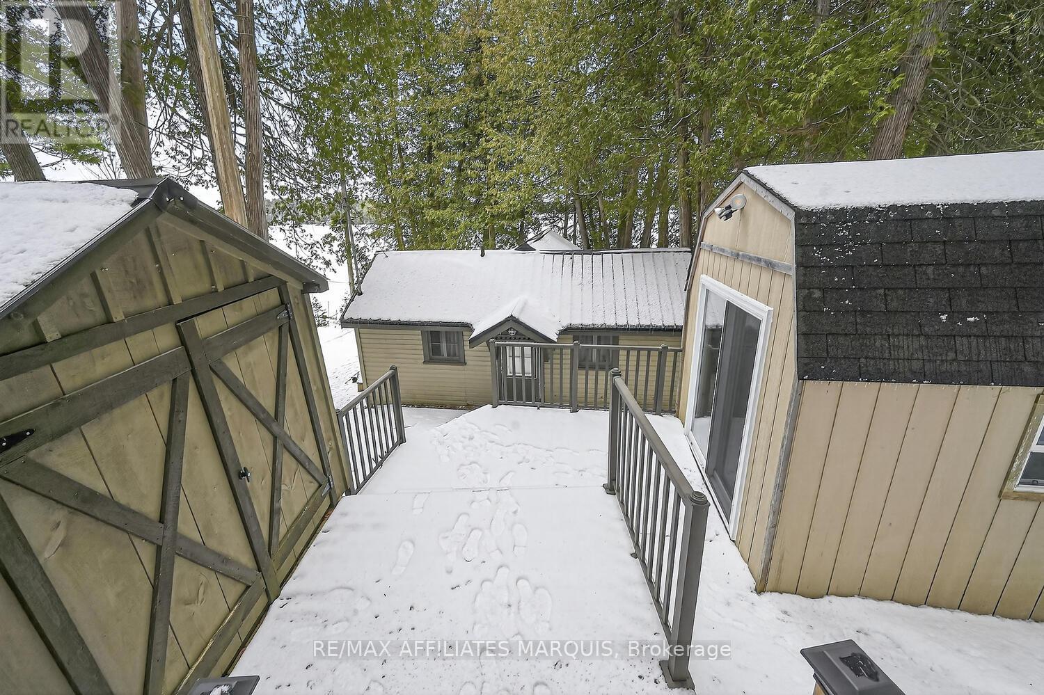 740 CEDAR PARK LANE — photo 31