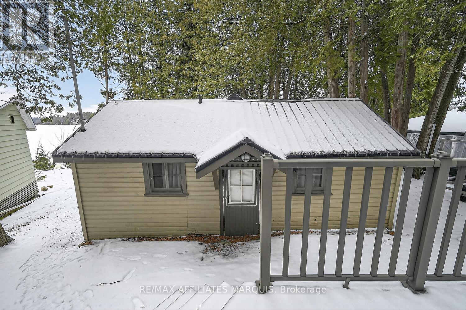 740 CEDAR PARK LANE — photo 33
