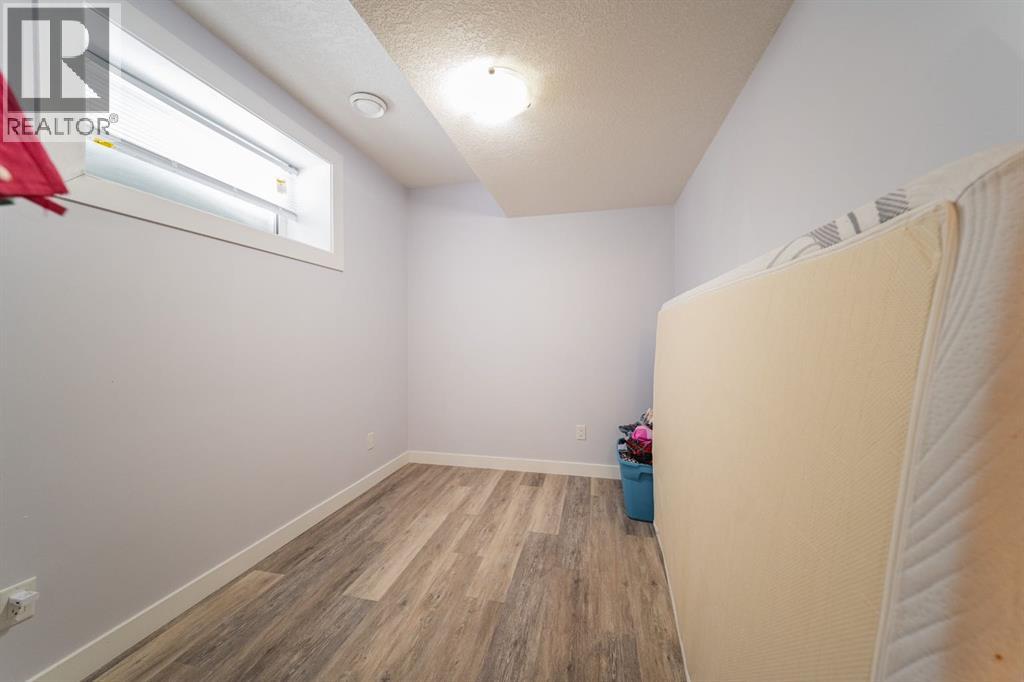 224 Warren Way, Fort McMurray