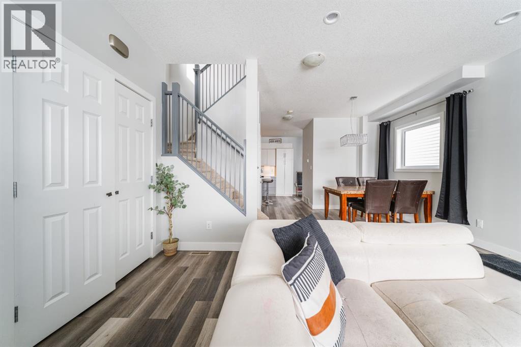 224 Warren Way, Fort McMurray