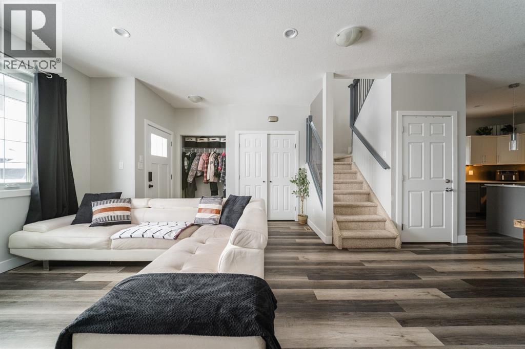 224 Warren Way, Fort McMurray