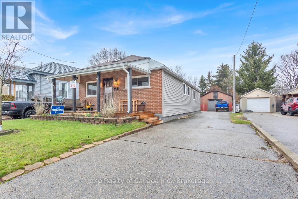 762 LITTLE HILL STREET - 1