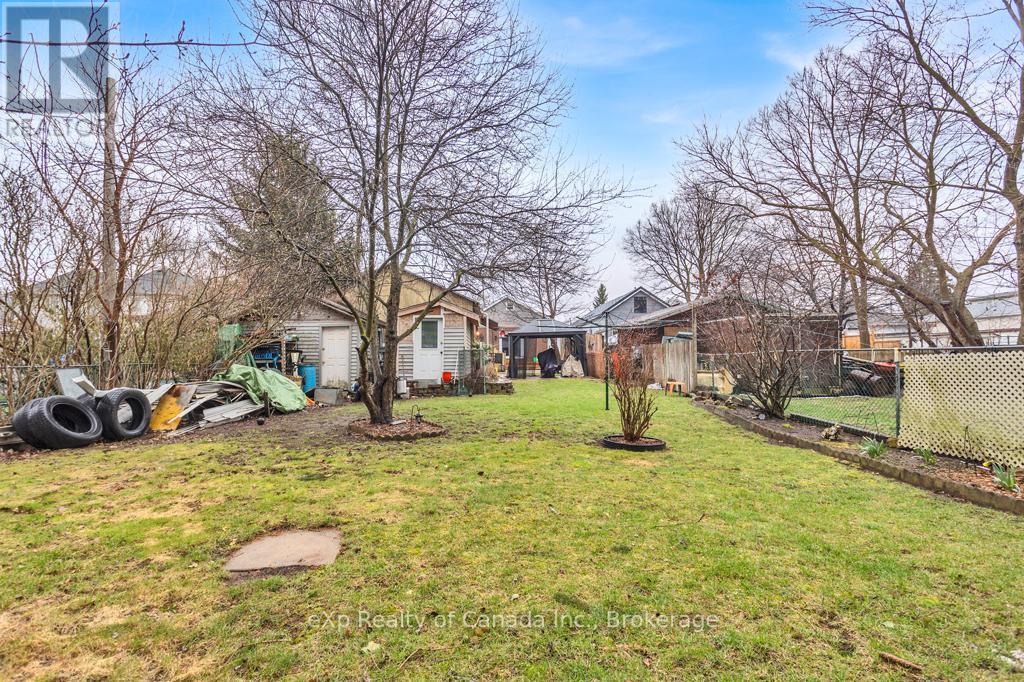 762 LITTLE HILL STREET - 19
