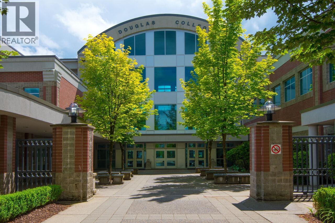 108E 3081 GLEN DRIVE