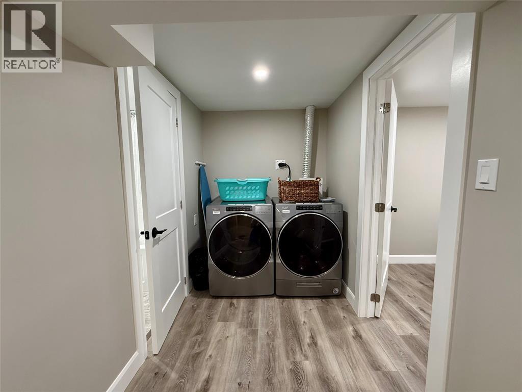 1100 Bruce STREET — photo 39