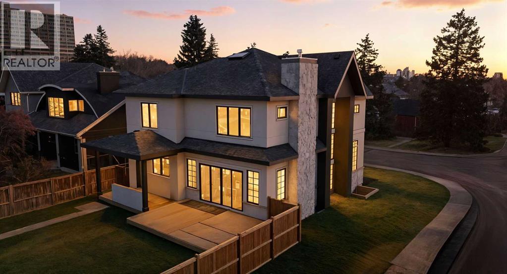 Single Family House for Sale in   Street NW Parkdale Calgary 