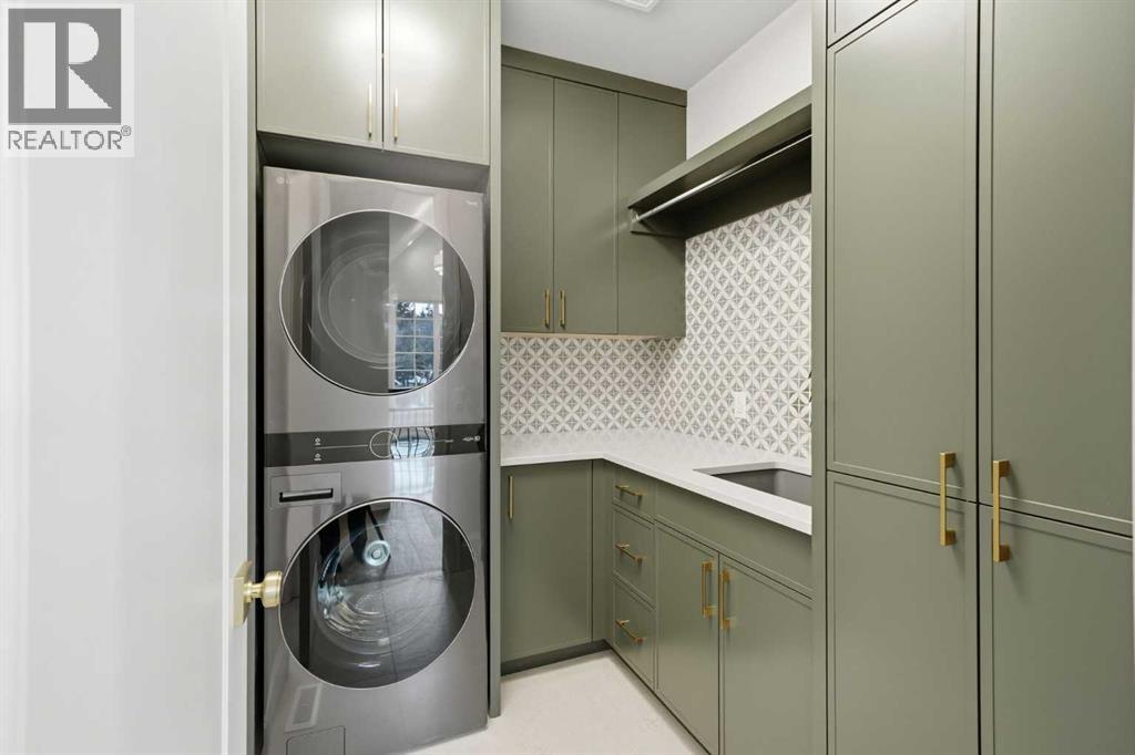 Single Family House for Sale in   Street NW Parkdale Calgary 