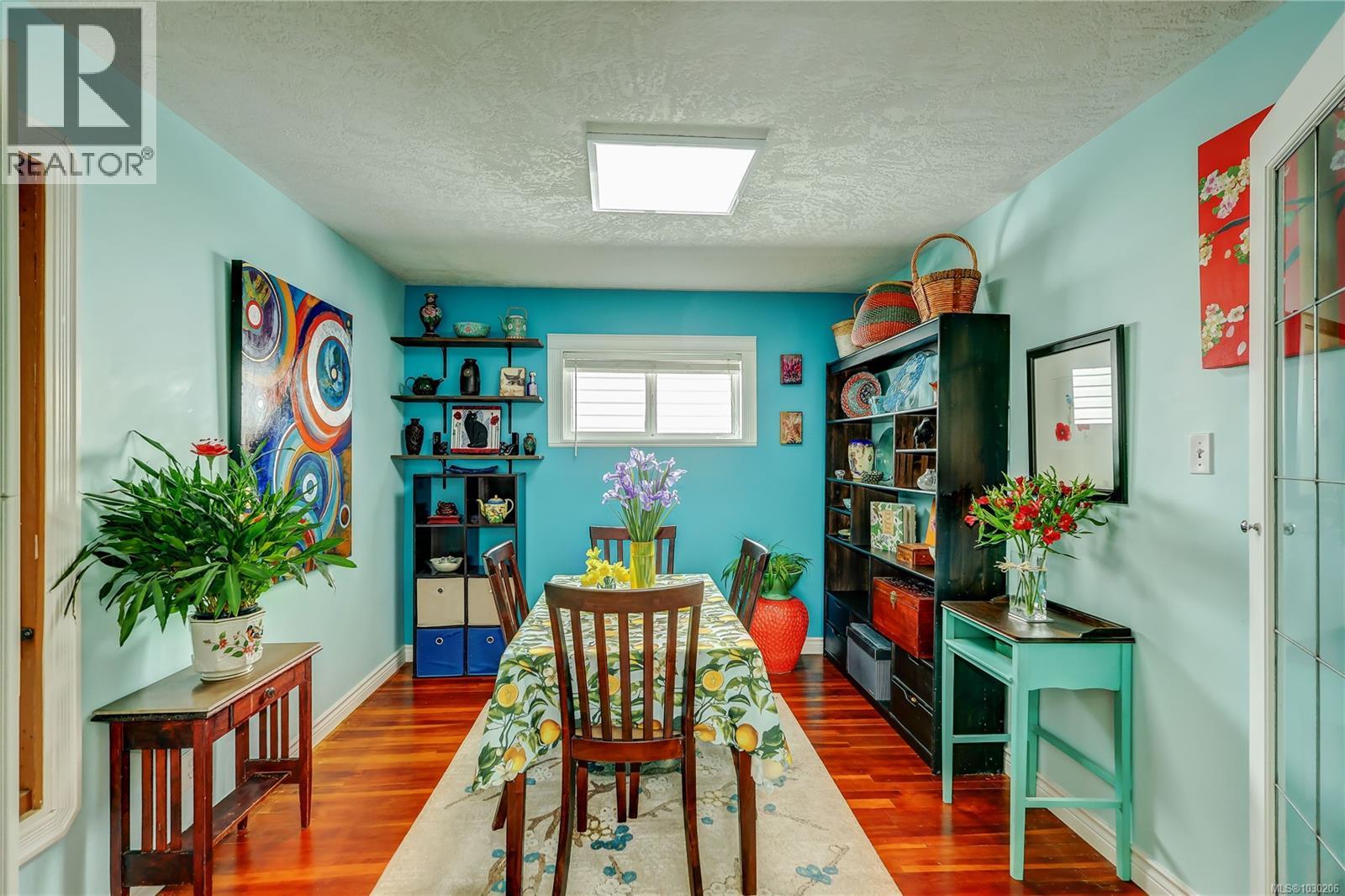 659 LAMBERT AVE - 20