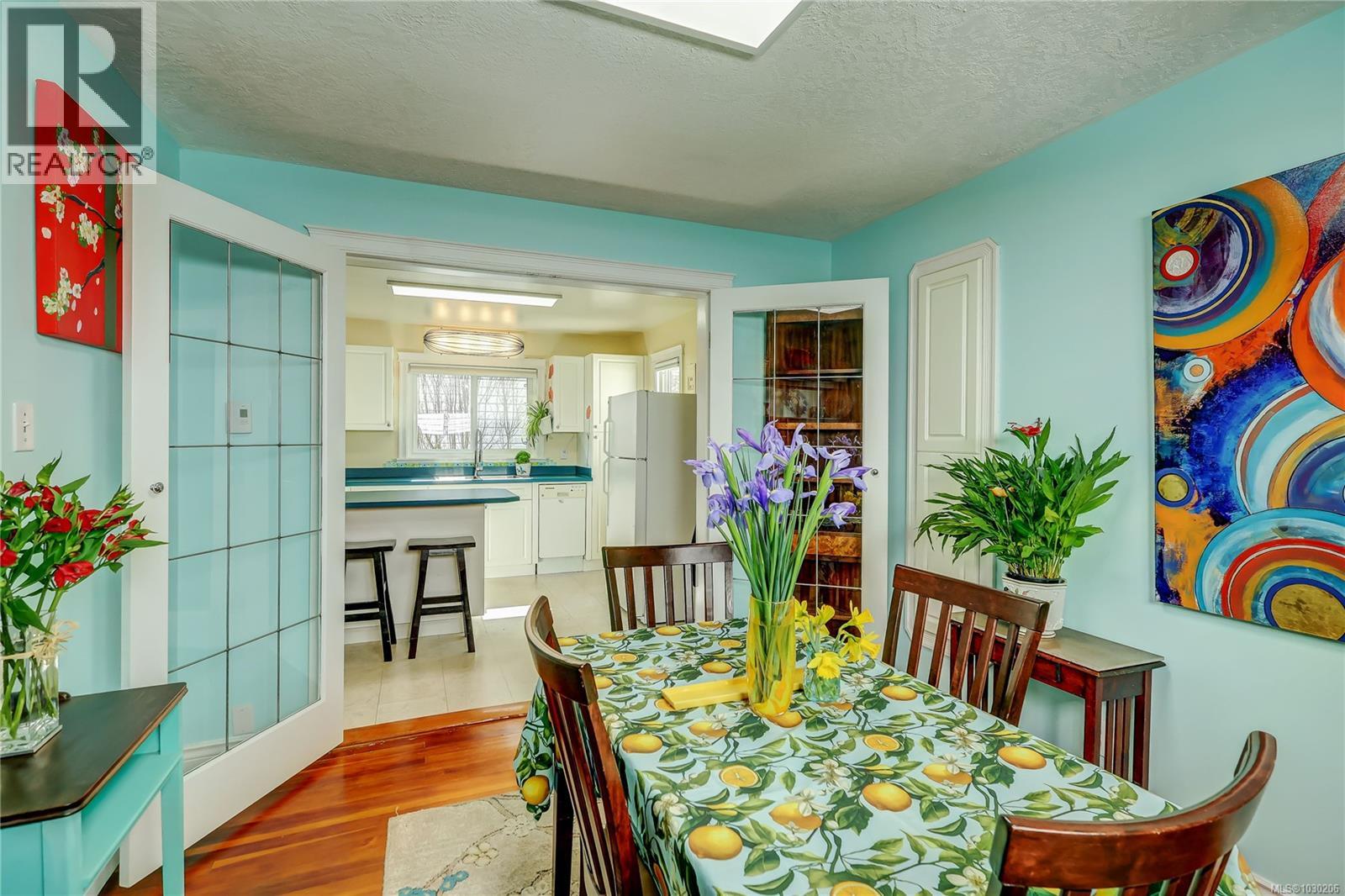 659 LAMBERT AVE - Image 3