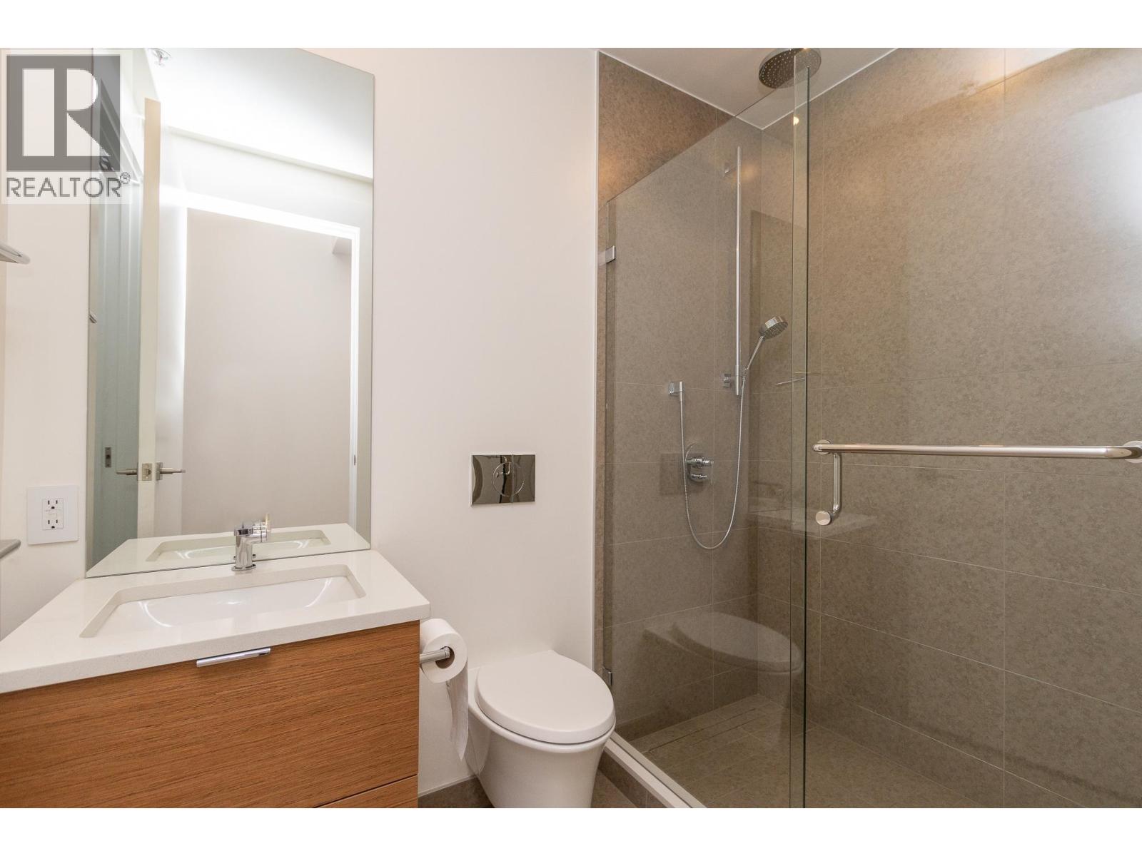401 6687 NELSON AVENUE, West Vancouver