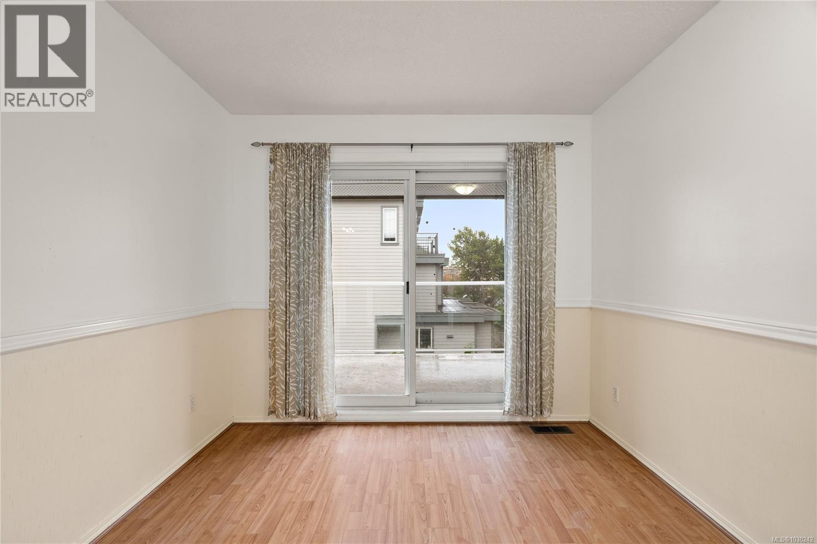 4 108 Dallas Road, Victoria