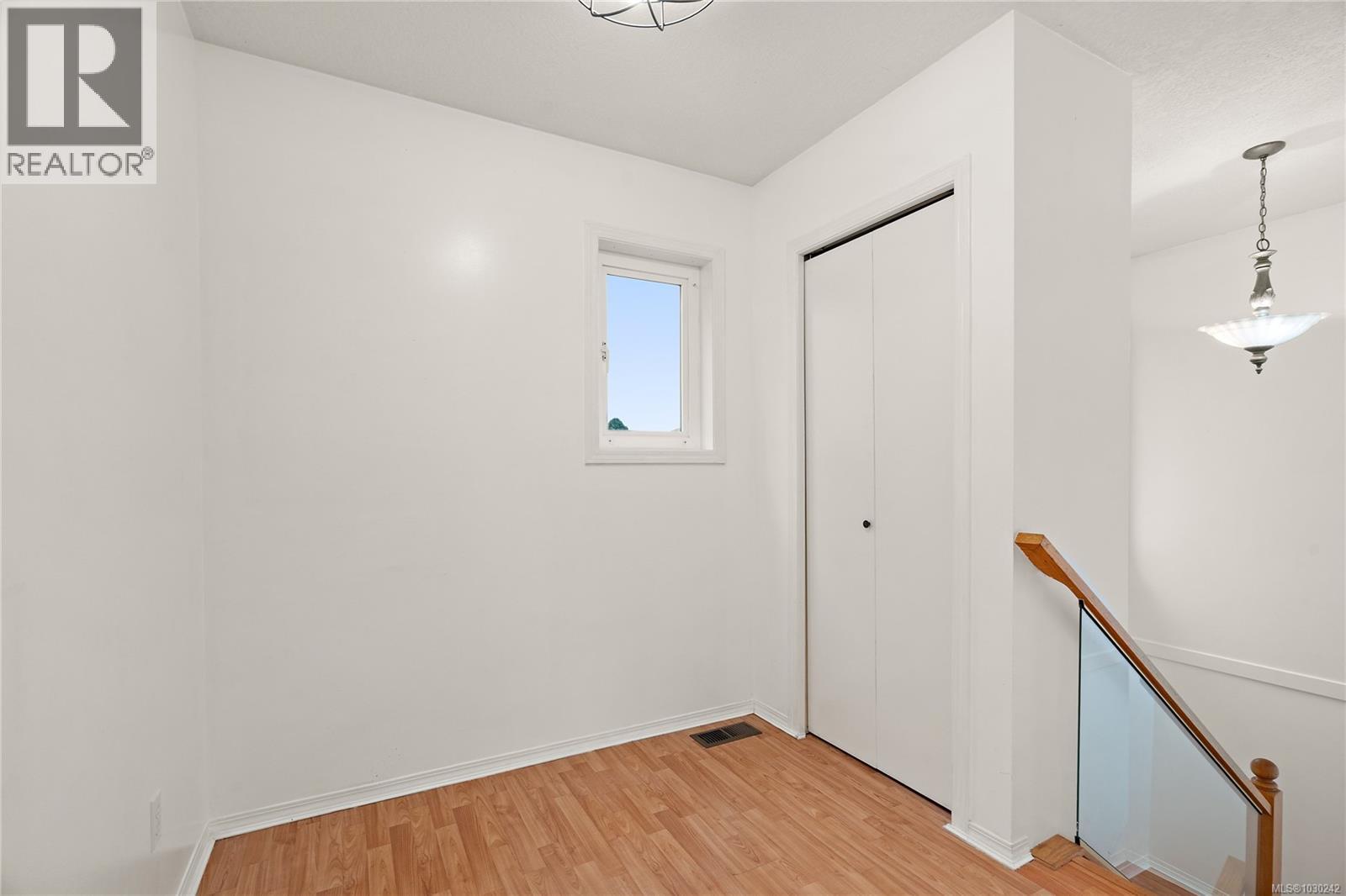 4 108 Dallas Road, Victoria