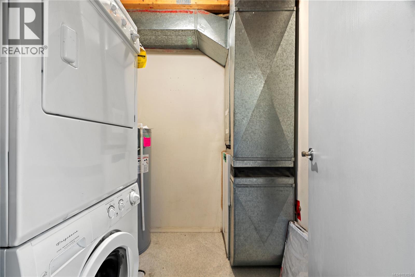 4 108 Dallas Road, Victoria