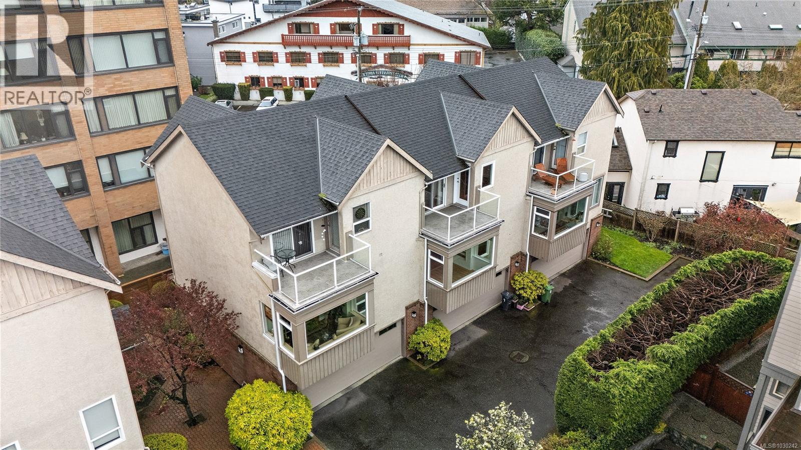 4 108 Dallas Road, Victoria