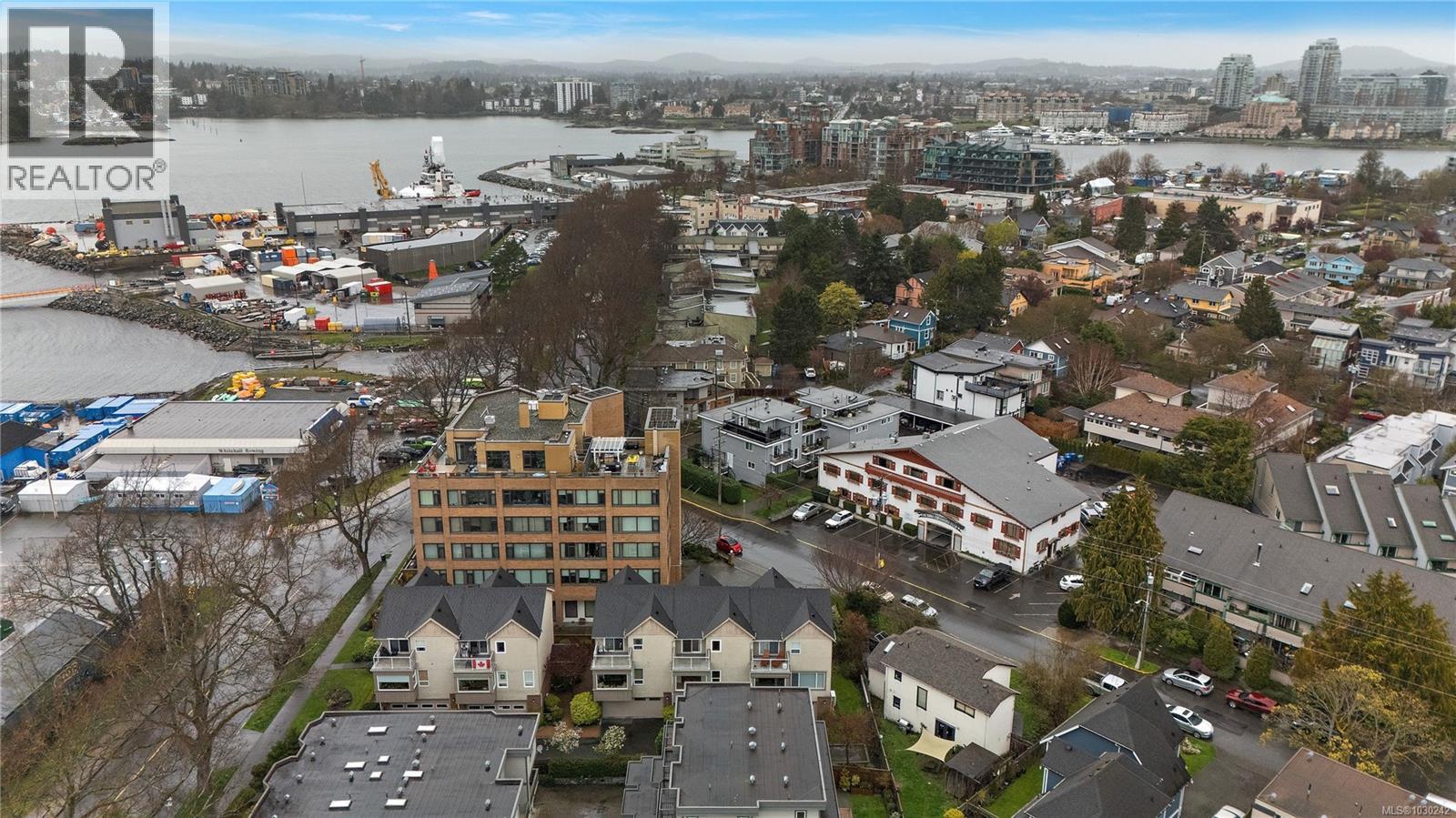 4 108 Dallas Road, Victoria