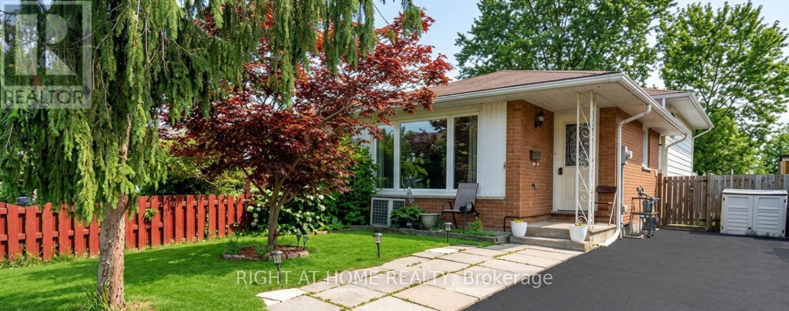 14 CANTERBURY DRIVE - 1