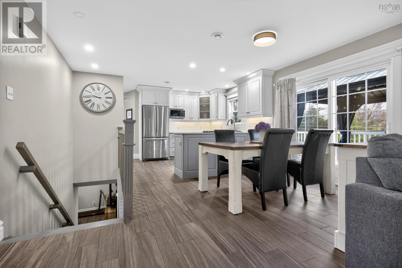 Property 12 of 49 of 40 Sutherland Dr Drive