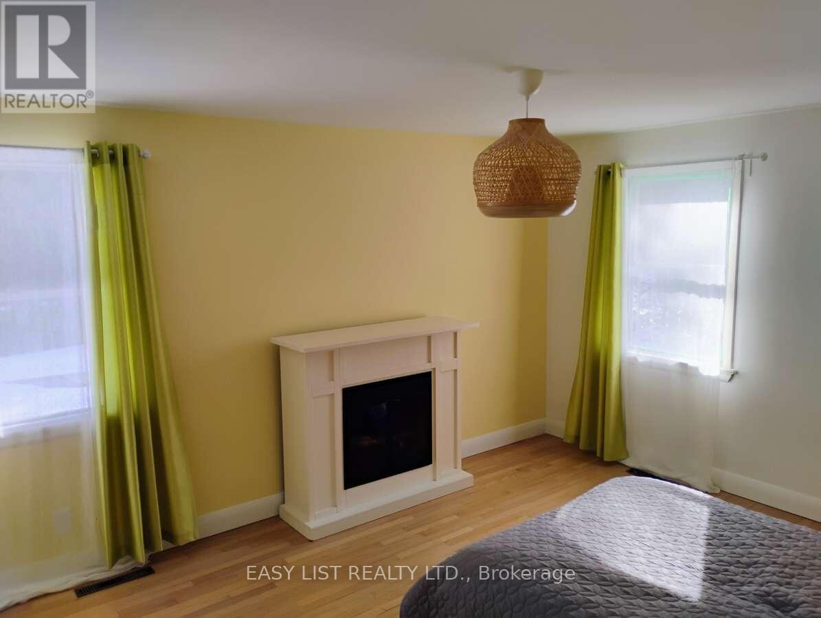 60 MARIPOSA AVENUE — photo 20