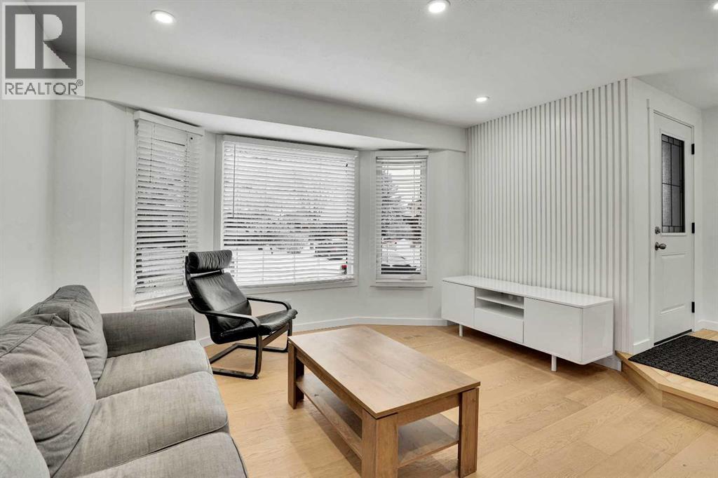 Single Family House Bungalow for Sale in  Templewood Place NE Temple Calgary 