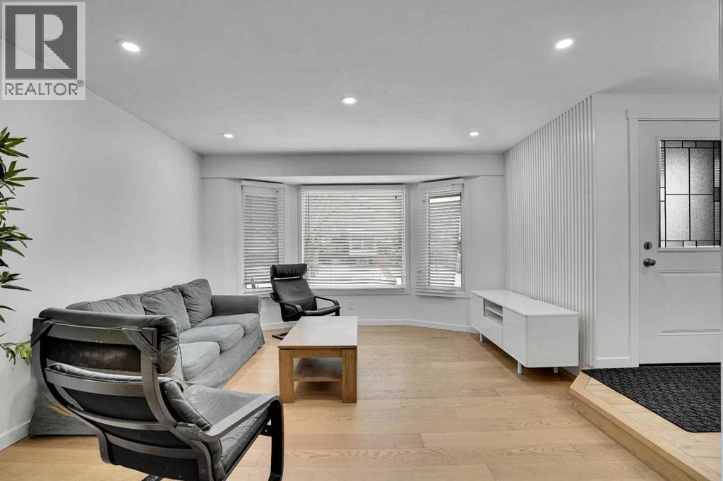 Single Family House Bungalow for Sale in  Templewood Place NE Temple Calgary 