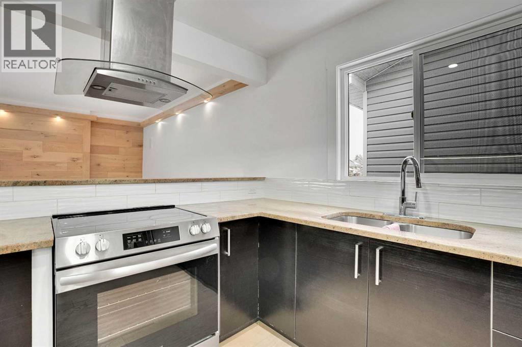 Single Family House Bungalow for Sale in  Templewood Place NE Temple Calgary 