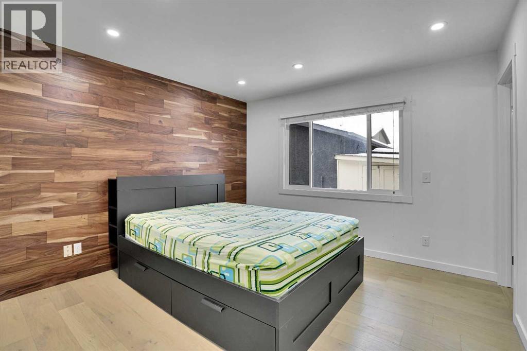 Single Family House Bungalow for Sale in  Templewood Place NE Temple Calgary 