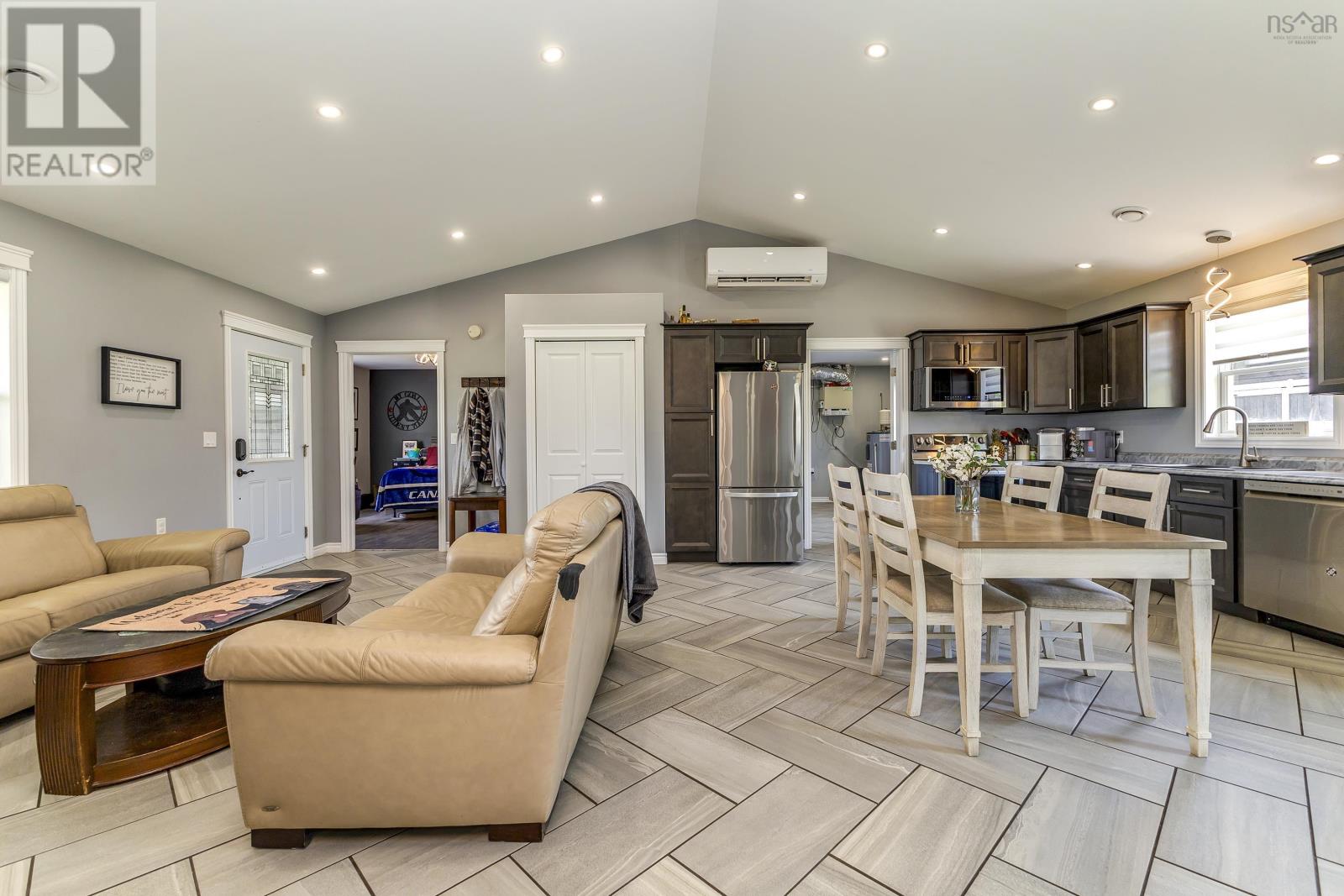 Property 23 of 42 of 2161 Spring Garden Road