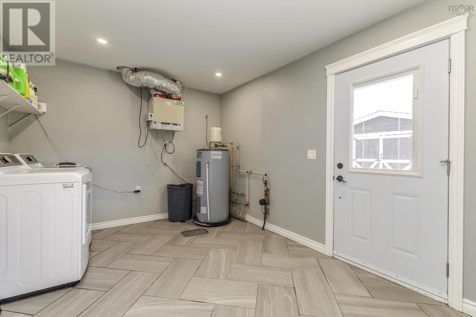 2161 Spring Garden Road - 24