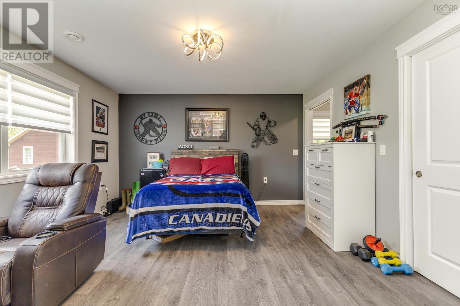 2161 Spring Garden Road - 33