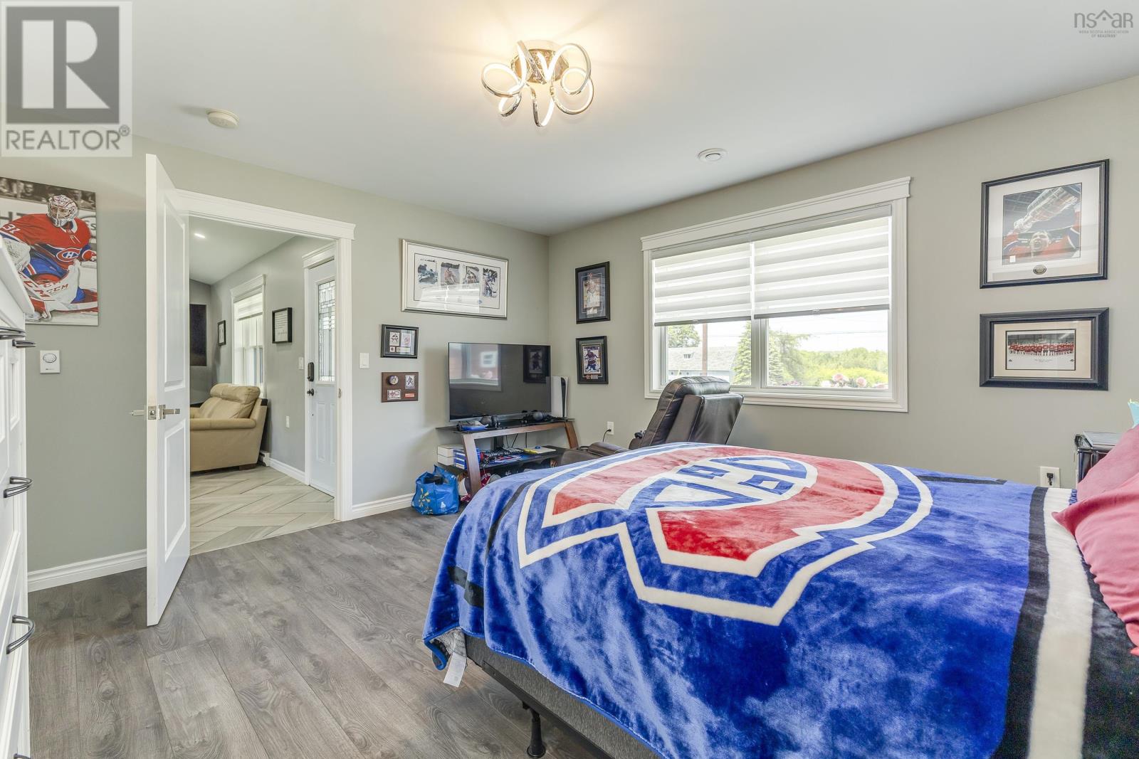 2161 Spring Garden Road - 35