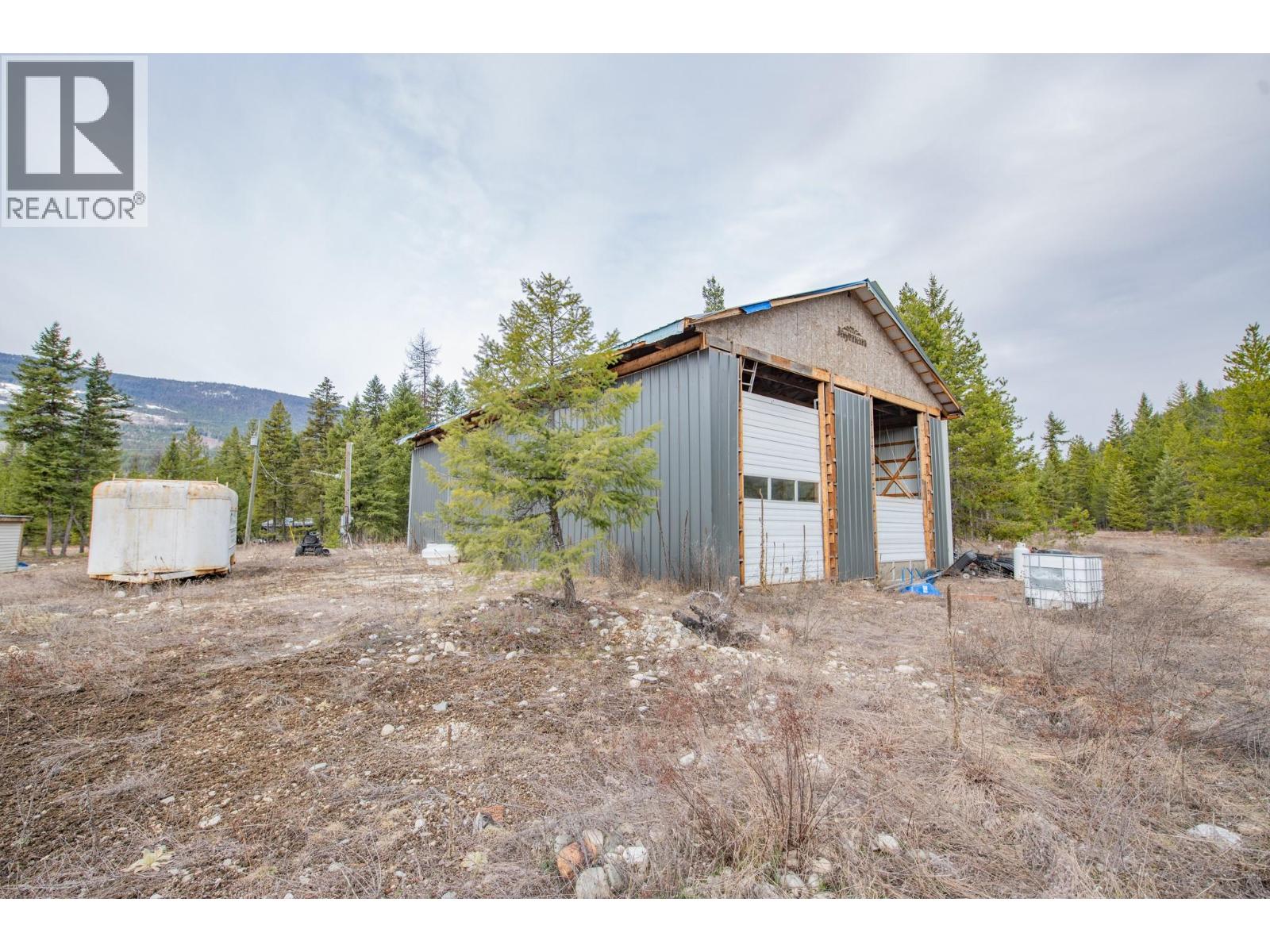 183 CALDER ROAD - 20