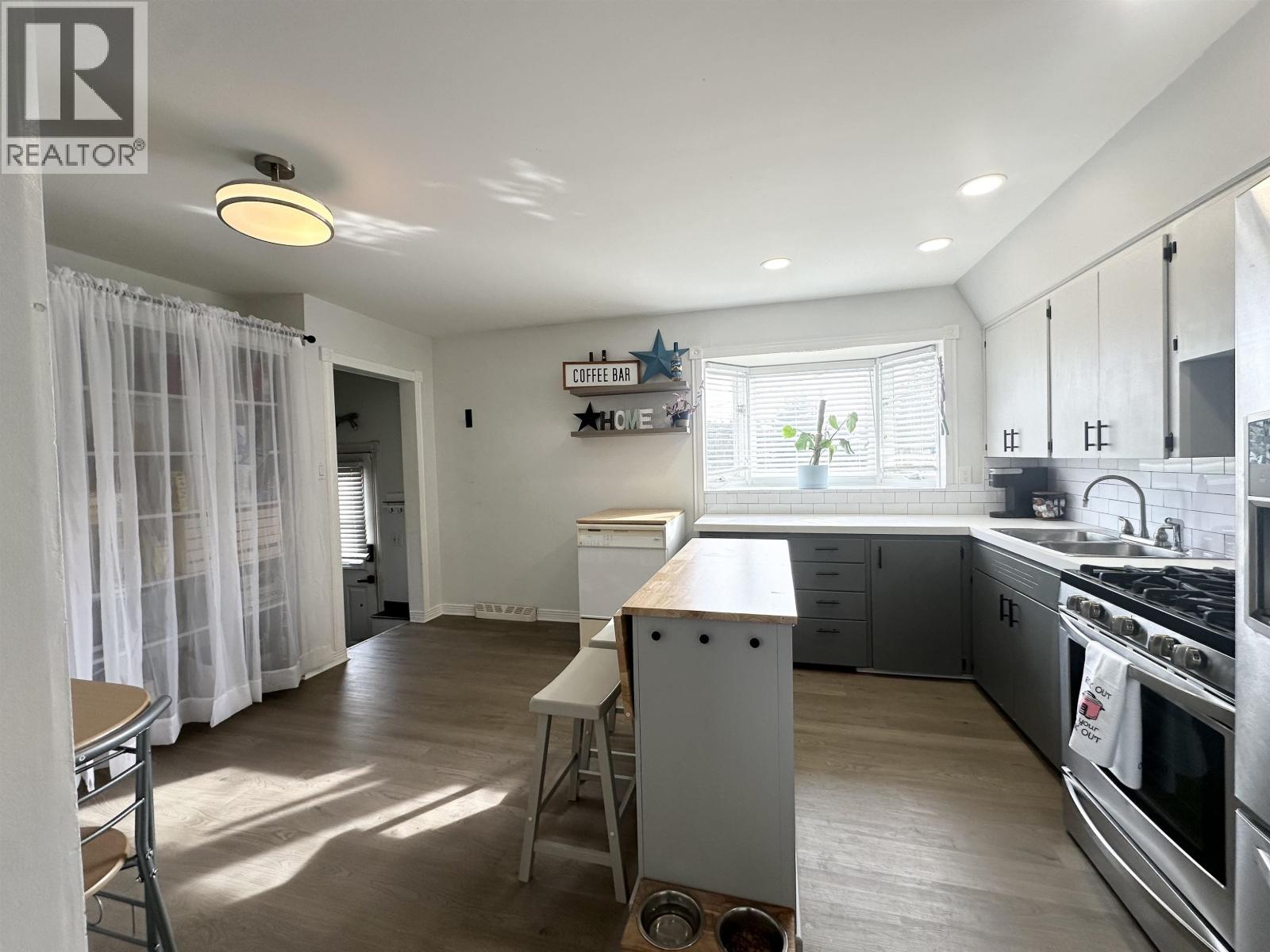 11011 97 STREET - 11