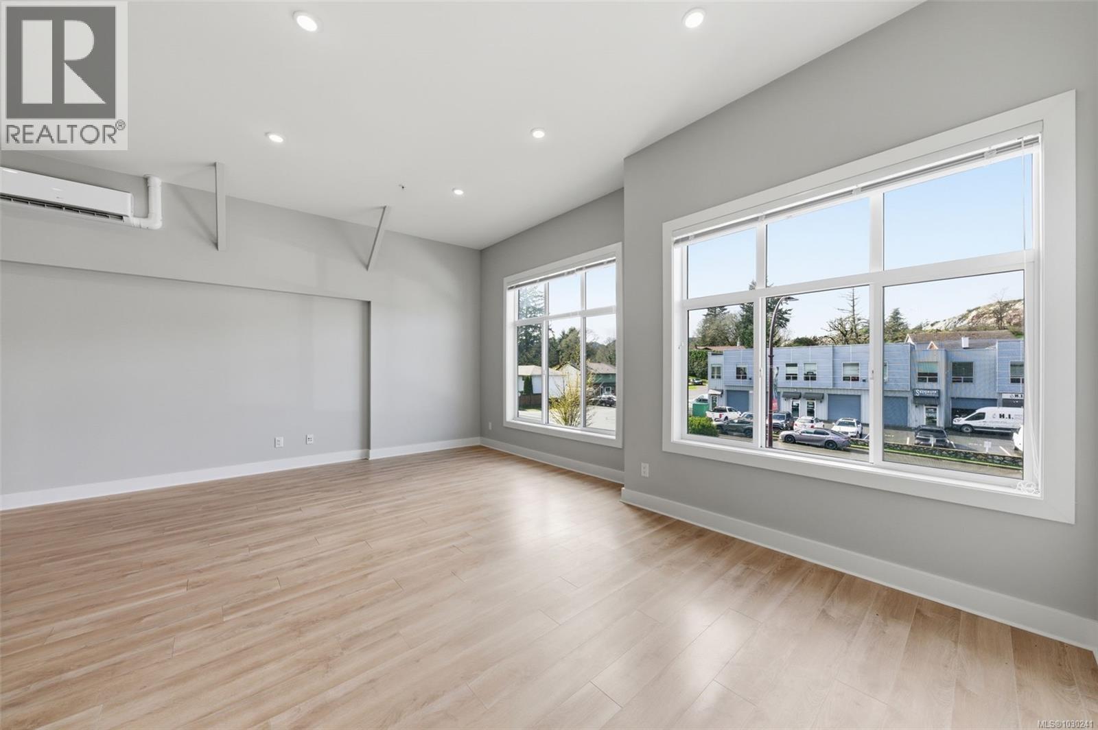 109 2785 Leigh Road, Langford