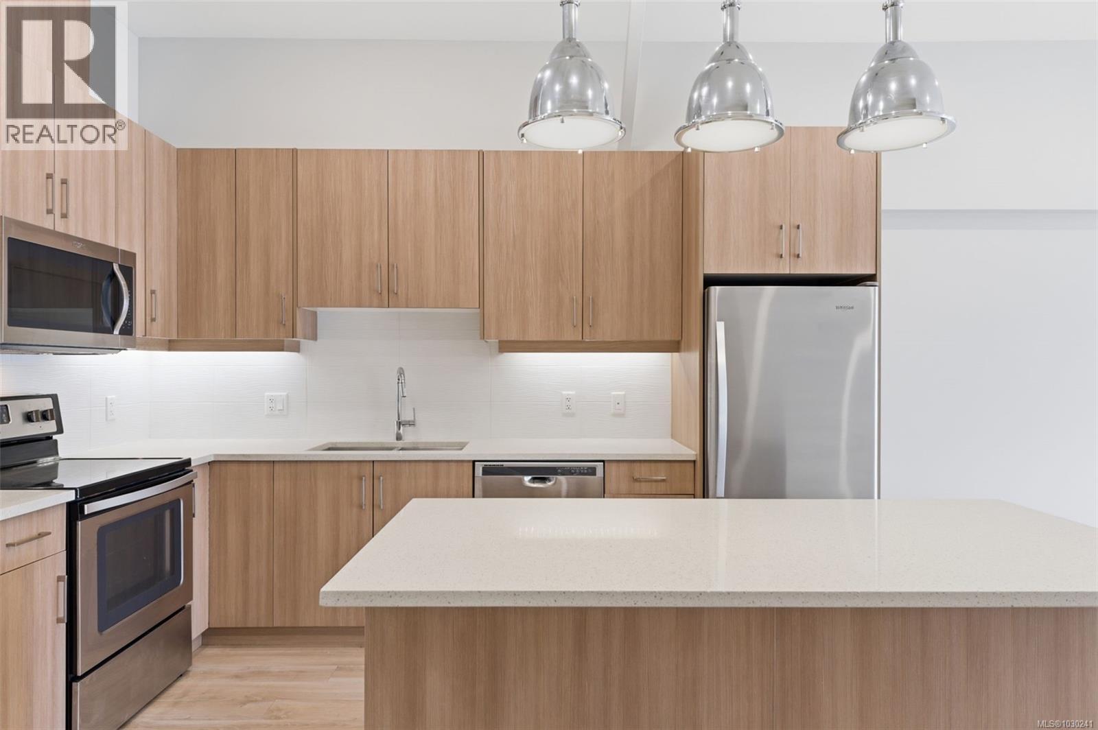 109 2785 Leigh Road, Langford