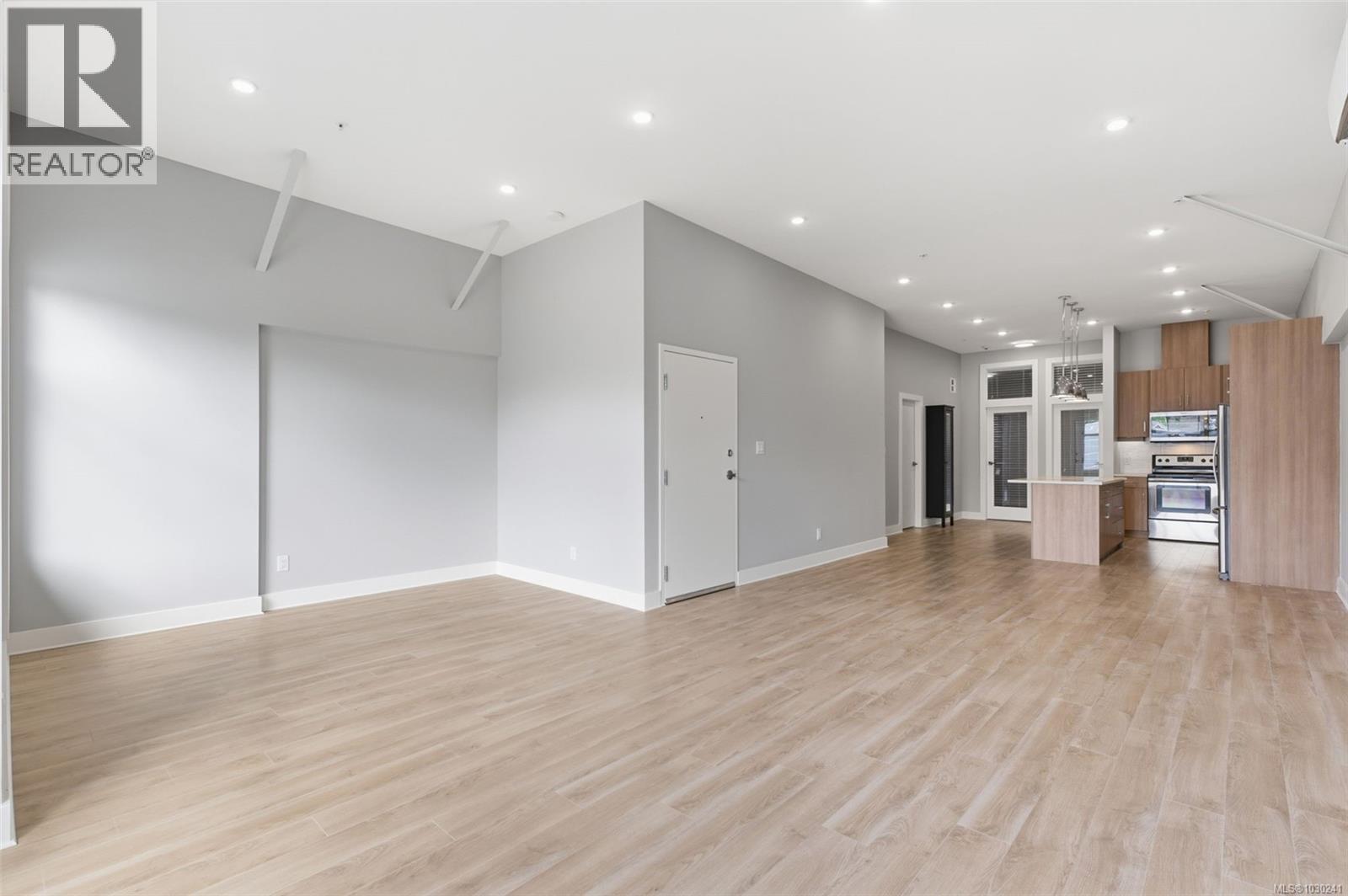 109 2785 Leigh Road, Langford