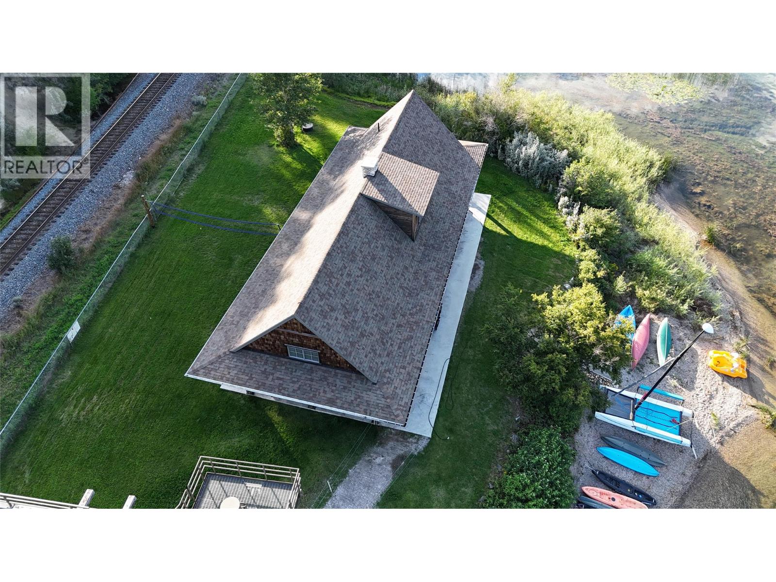 #21 6800 COLUMBIA LAKE ROAD - 68