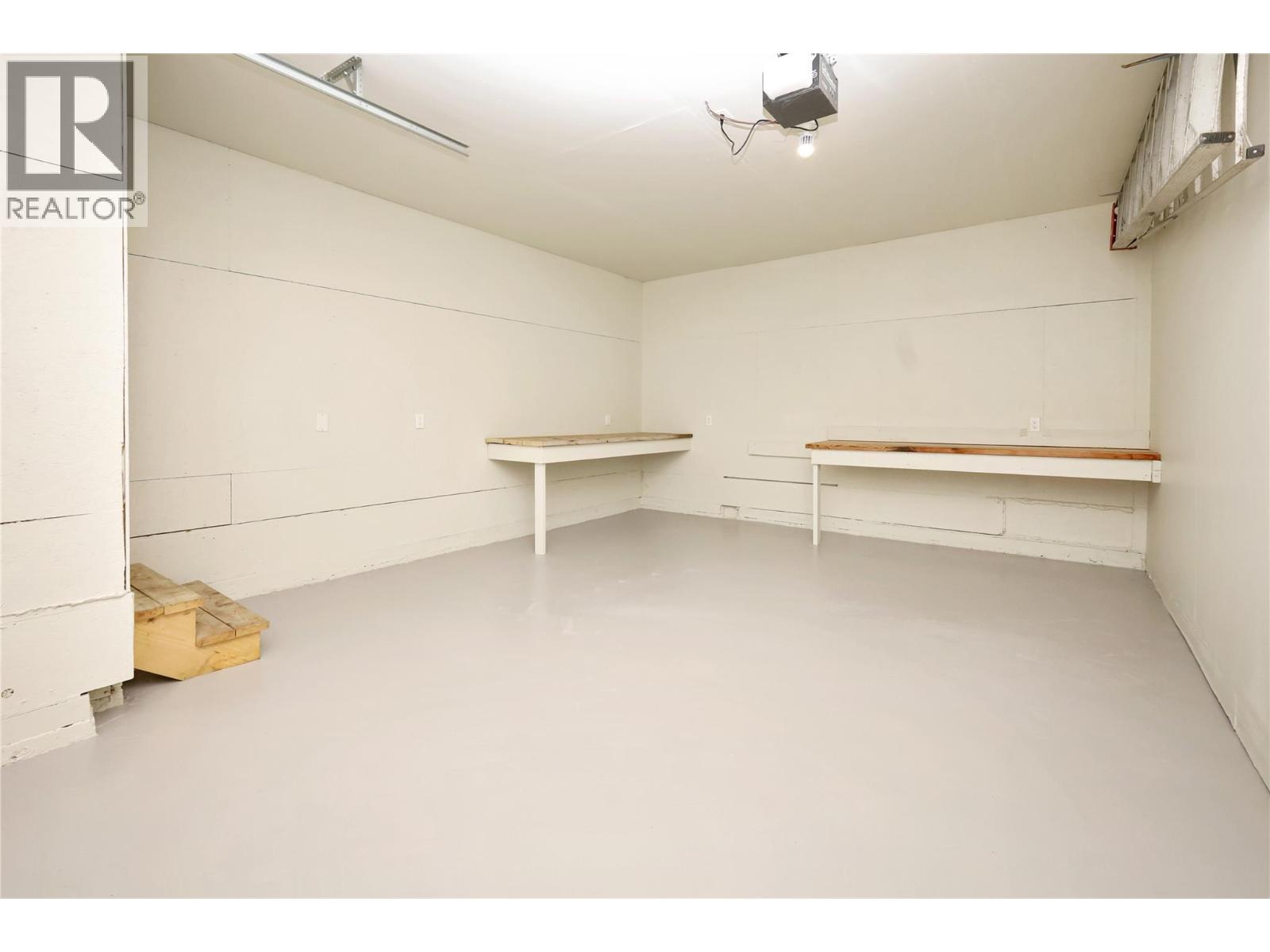 #21 6800 COLUMBIA LAKE ROAD - 33